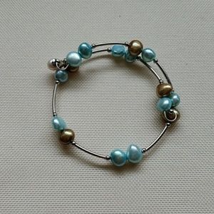 Vantel Pearl's Wrap Bracelet